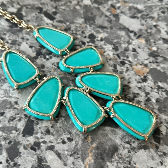 Kendra Scott, Harlow, retired, comes with box and pouch. Great condition. - Picture 4 of 7